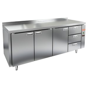 Стол холодильный среднетемпературный HiCold SN 1113/TN P (без агрегата)
